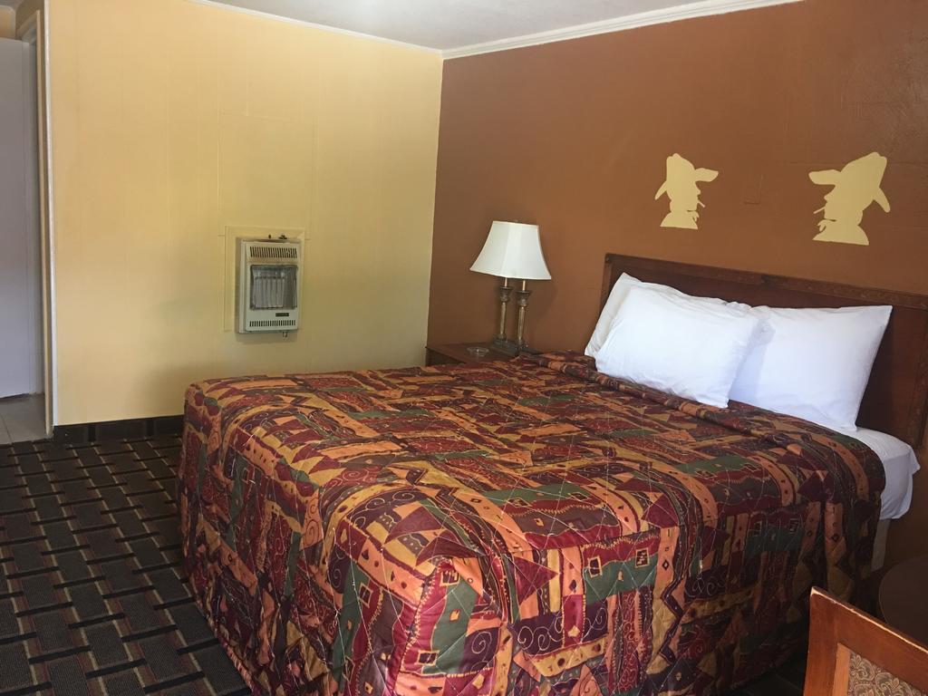 Royal Inn Early Zewnętrze zdjęcie